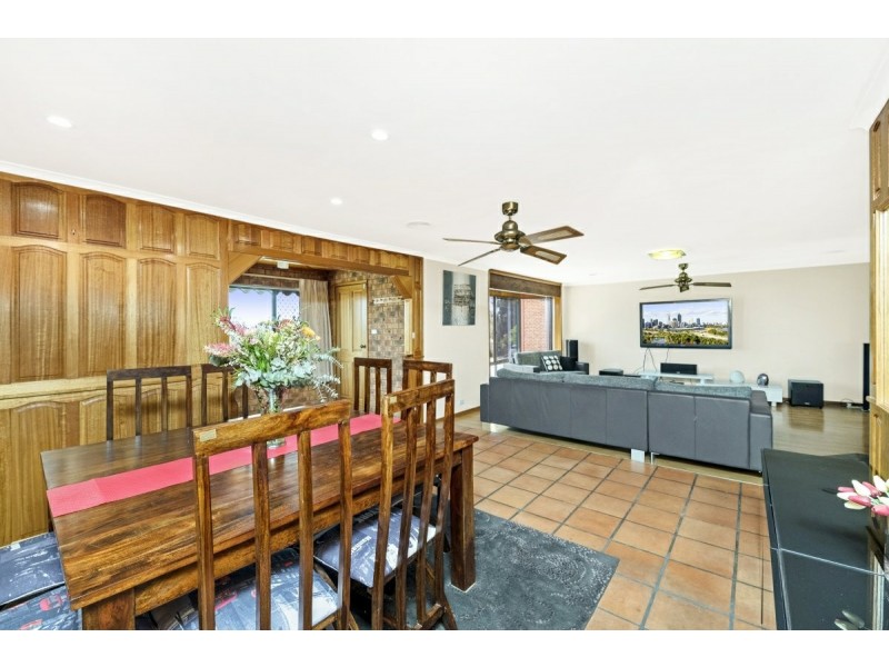 8 Hybon Avenue, Queanbeyan NSW 2620