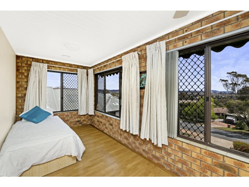 8 Hybon Avenue, Queanbeyan NSW 2620