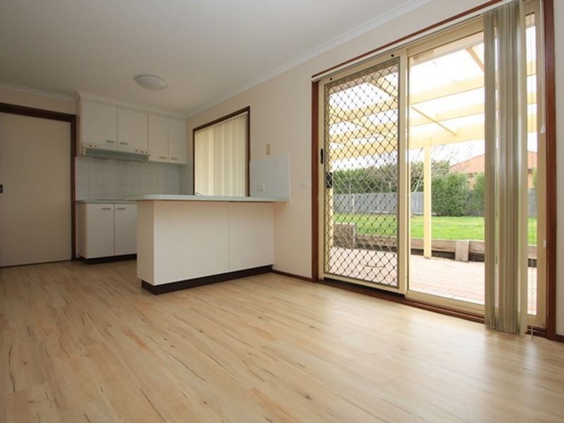 14 Acacia, Jerrabomberra NSW 2619