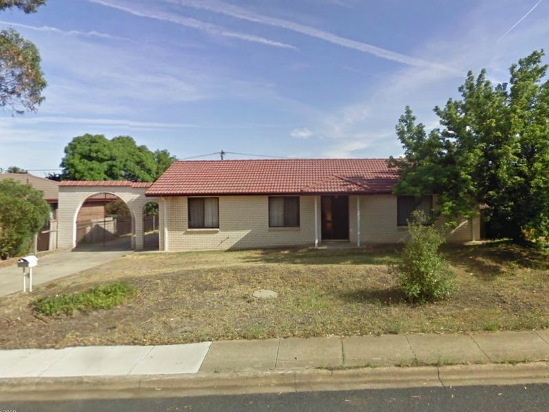 27 Heagney Crescent, Chisholm ACT 2905