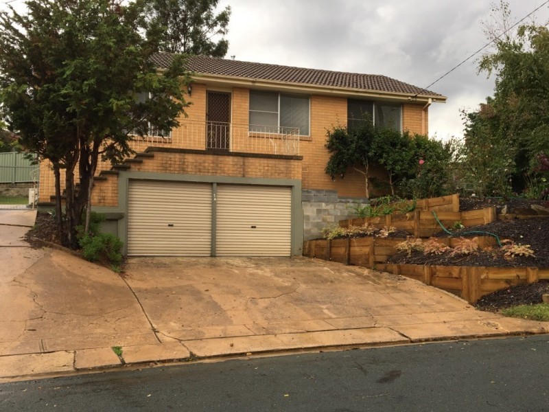 1a Blackall Avenue, Queanbeyan NSW 2620