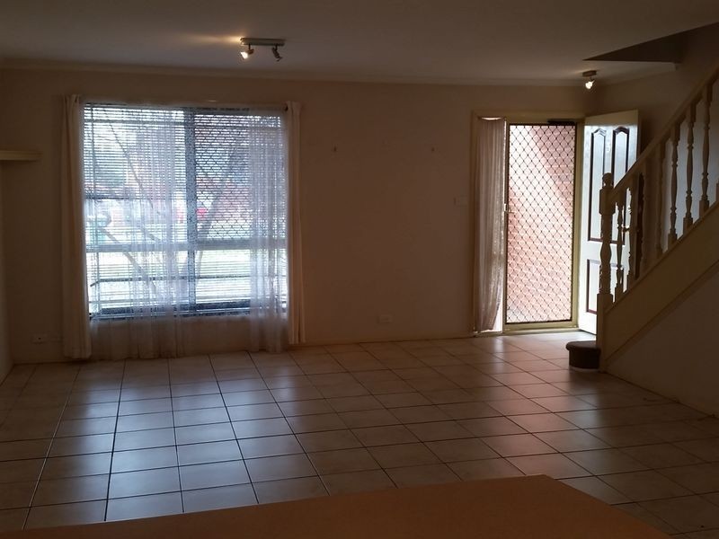 3/5 Federal Avenue, Queanbeyan NSW 2620