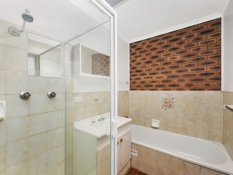 15/116 Henderson Road, Queanbeyan NSW 2620