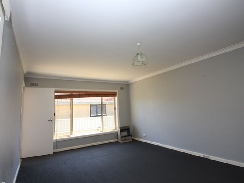 2/11 Callum Street, Queanbeyan NSW 2620