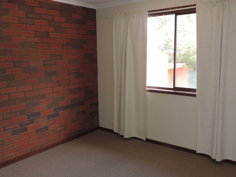 24A Sassafras Cresent, Karabar NSW 2620