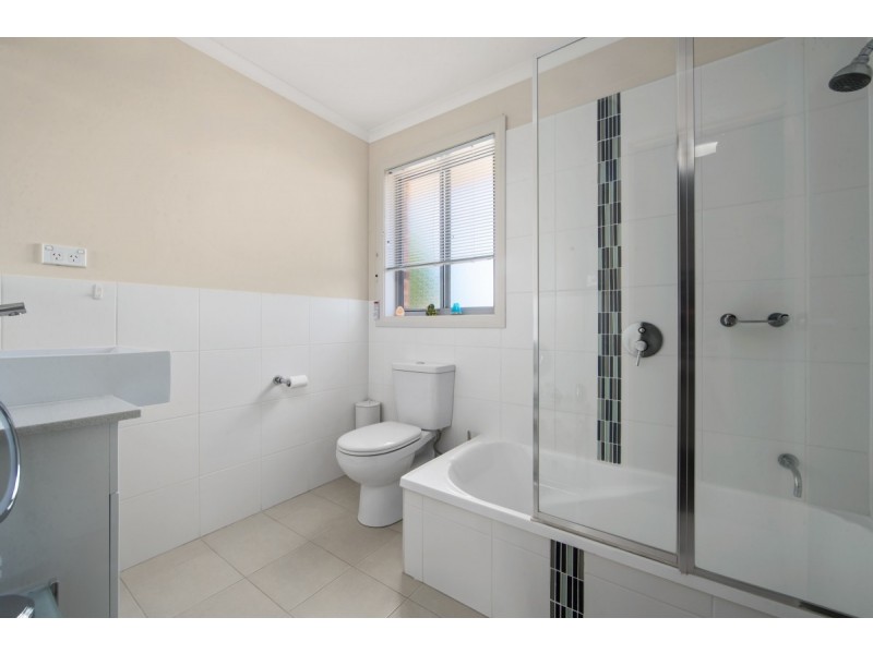 3/83-85 Tharwa Road, Queanbeyan NSW 2620
