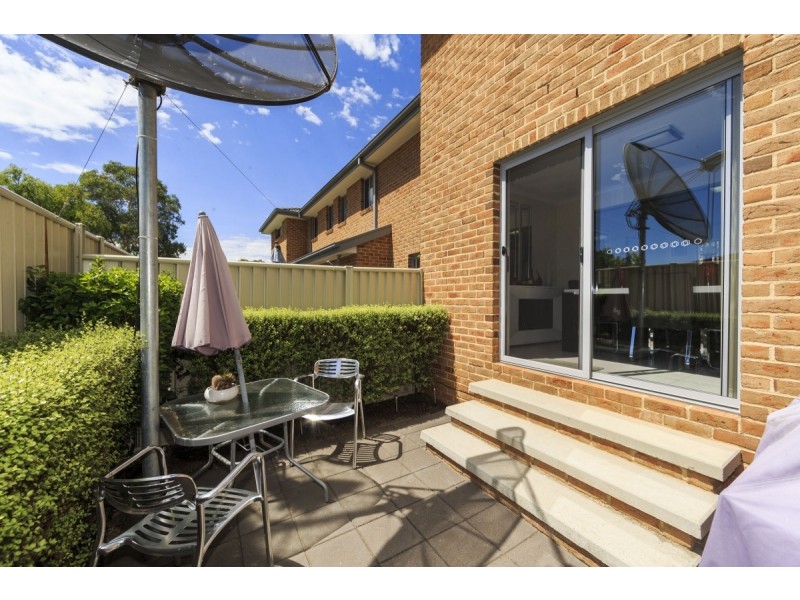 3/83-85 Tharwa Road, Queanbeyan NSW 2620