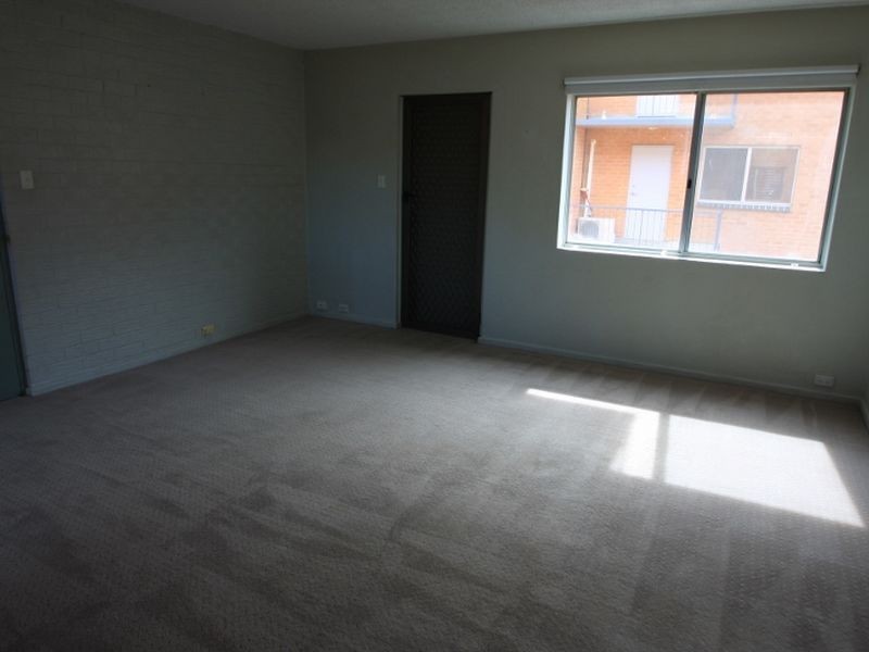 15/18 Booth Street, Queanbeyan NSW 2620
