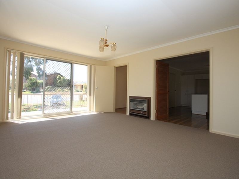 5 Cedar Place, Queanbeyan NSW 2620