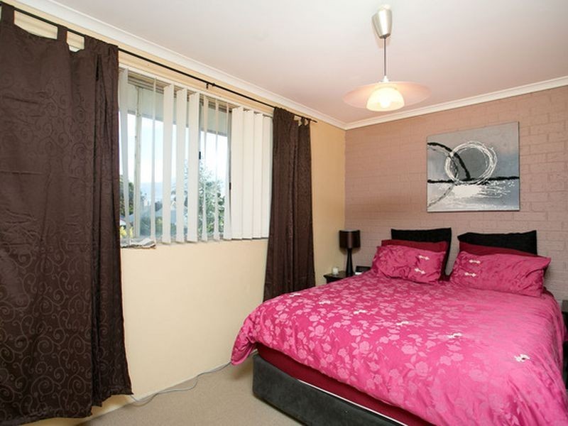 4/16 Derrima Road, Queanbeyan NSW 2620