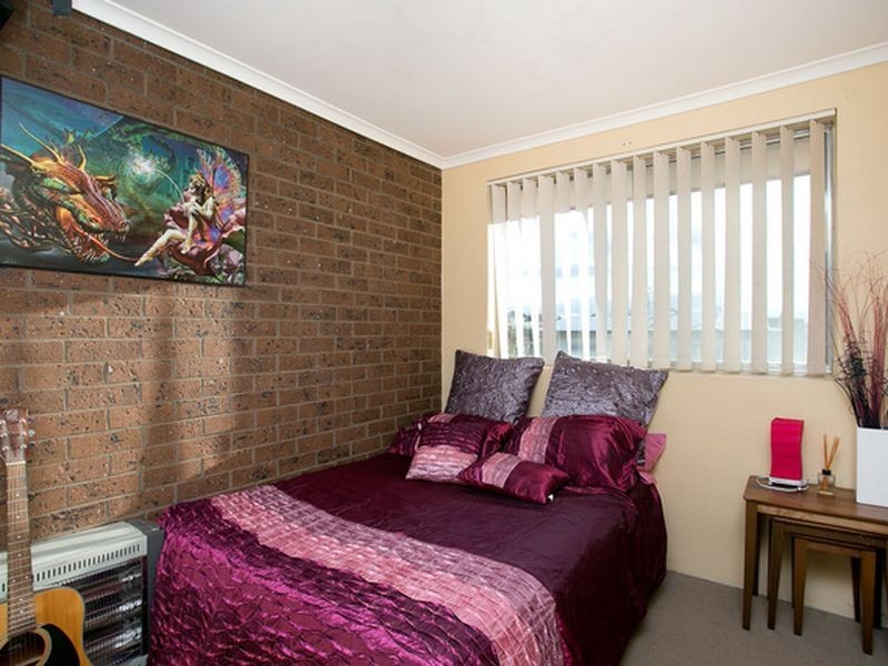 4/16 Derrima Road, Queanbeyan NSW 2620