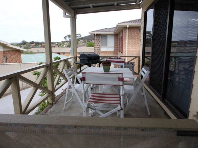 1/27 Gilmore Place, Queanbeyan NSW 2620