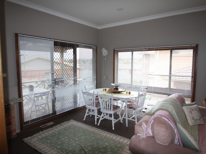 1/27 Gilmore Place, Queanbeyan NSW 2620