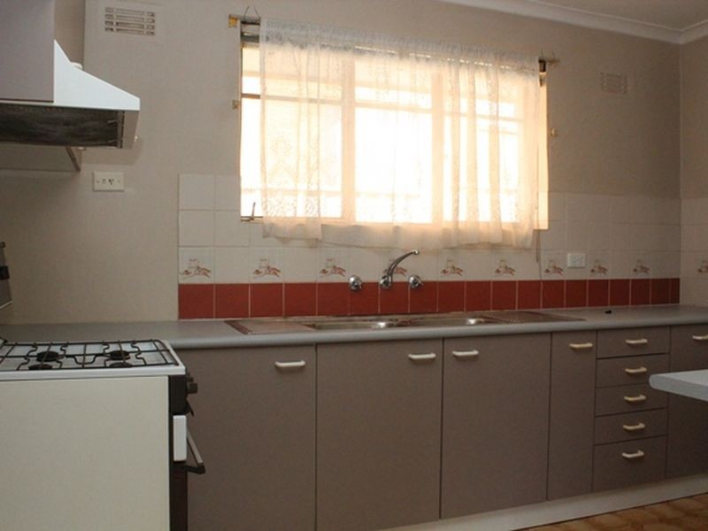 1/59 Donald Road, Queanbeyan NSW 2620