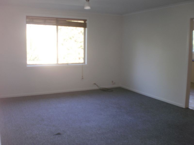 2/8 Booth Street, Queanbeyan NSW 2620