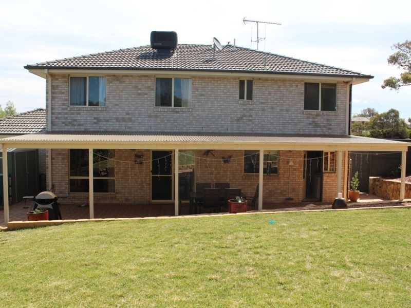 4 Nyora Place, Jerrabomberra NSW 2619