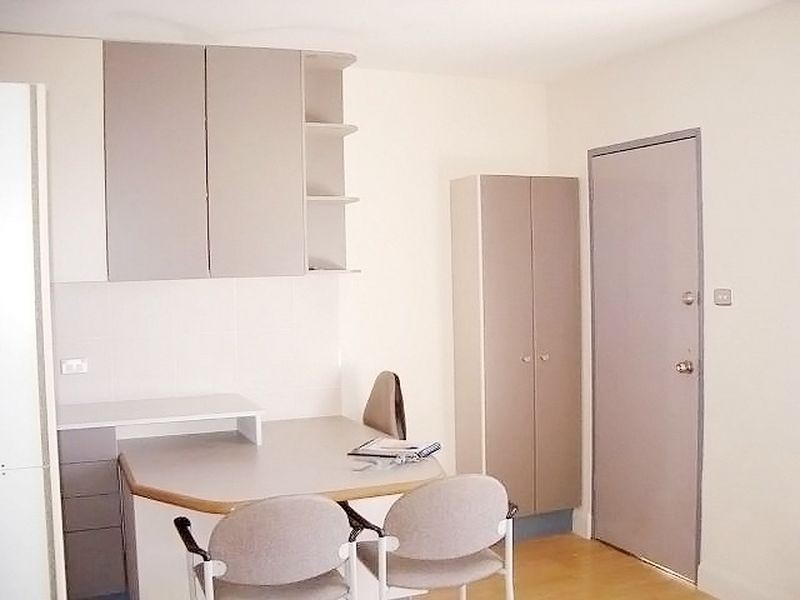 10/8 Davison Street, Queanbeyan NSW 2620