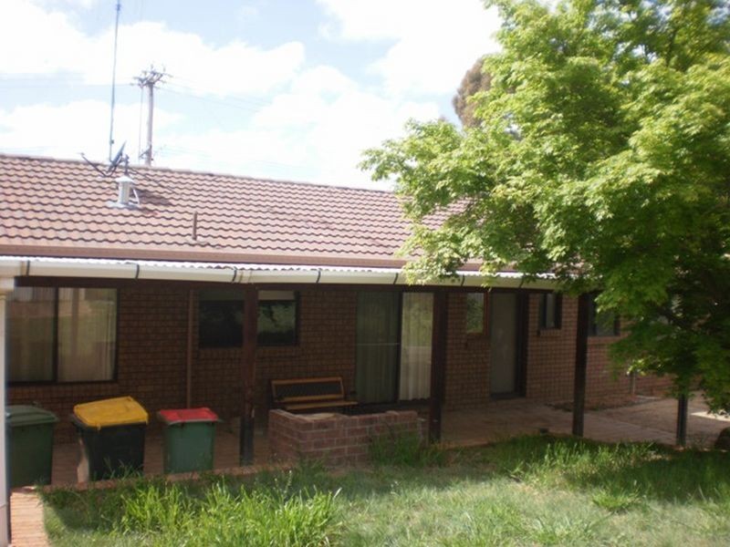 44 Ingleside Road, Queanbeyan NSW 2620