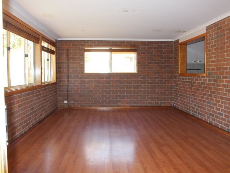 4 Heatherbelle Place, Queanbeyan NSW 2620