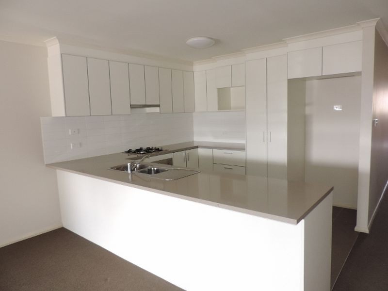 7/2 McIntosh Street, Queanbeyan NSW 2620