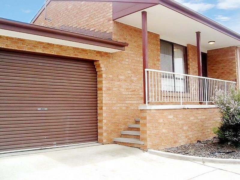 1/6 Kaye Place, Queanbeyan NSW 2620