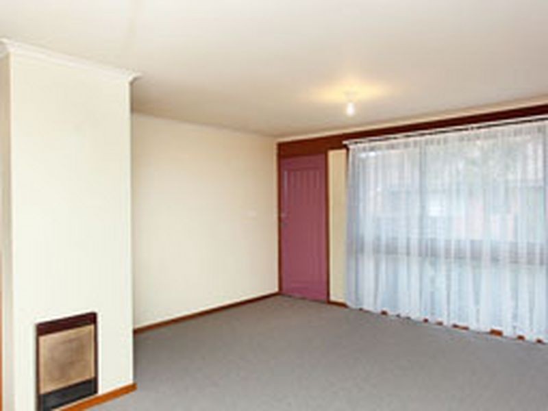 3/15 McKeahnie Street, Booroomba ACT 2620