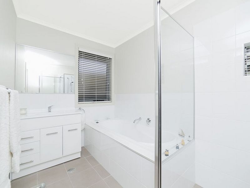 11 Bulloak Street, Queanbeyan NSW 2620