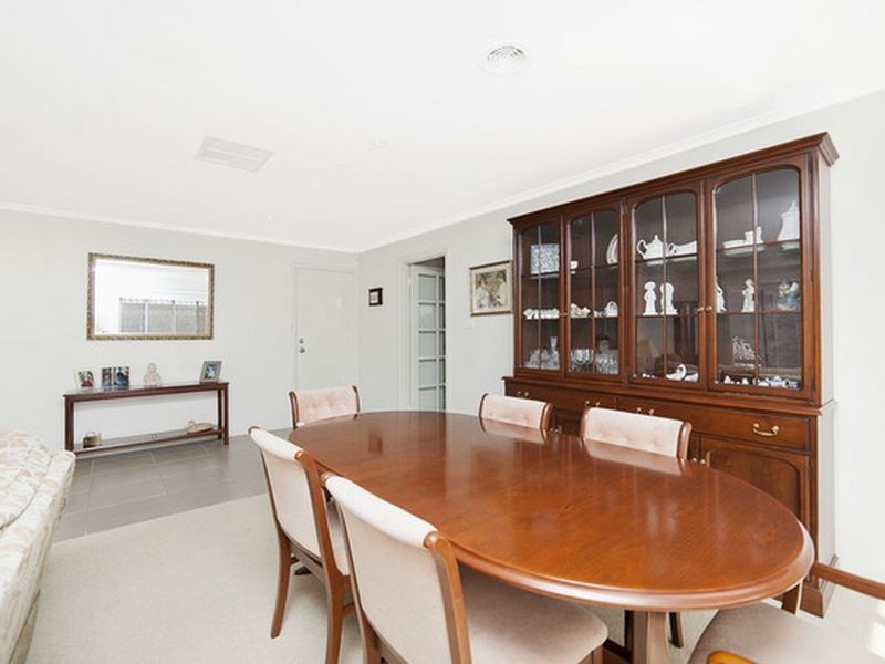 11 Bulloak Street, Queanbeyan NSW 2620