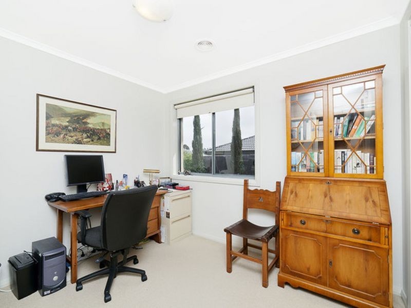 11 Bulloak Street, Queanbeyan NSW 2620