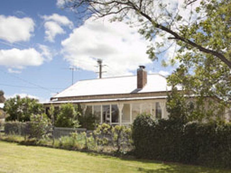 25 Park Street, Queanbeyan NSW 2620