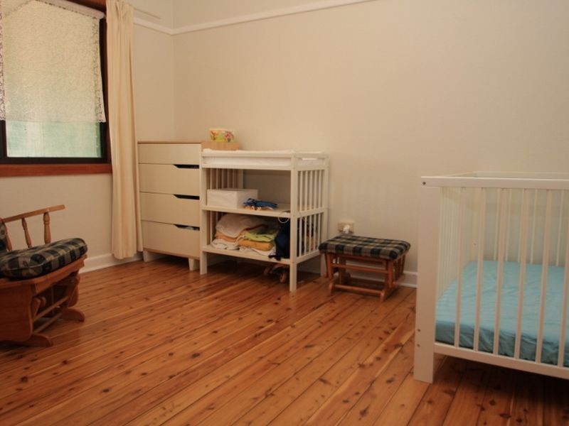 26 The Crescent, Queanbeyan NSW 2620