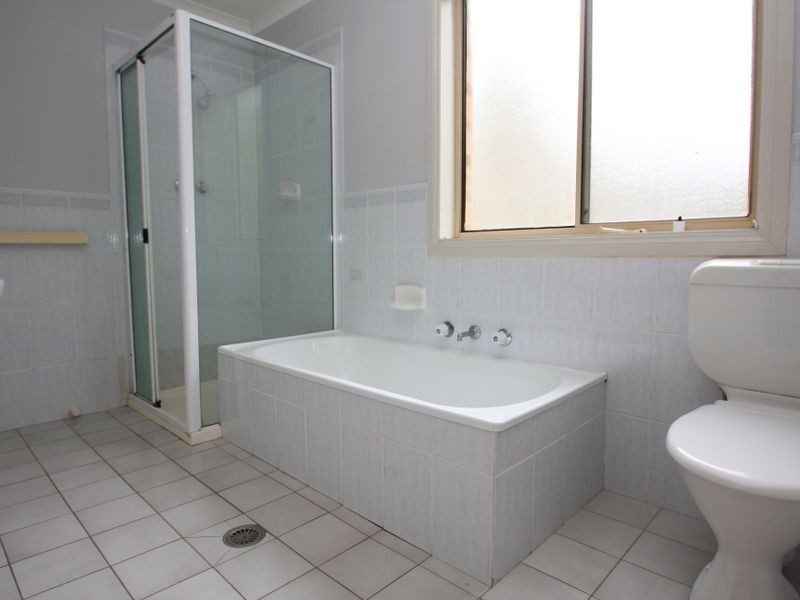 5/122 Tharwa Road, Queanbeyan NSW 2620