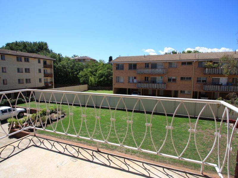 19/56 Trinculo Place, Queanbeyan NSW 2620