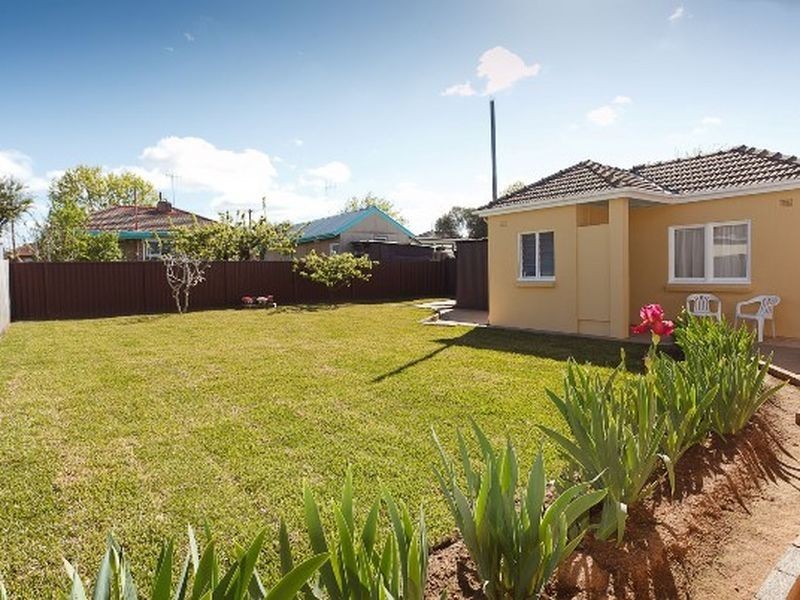 15 Albert Street, Queanbeyan NSW 2620