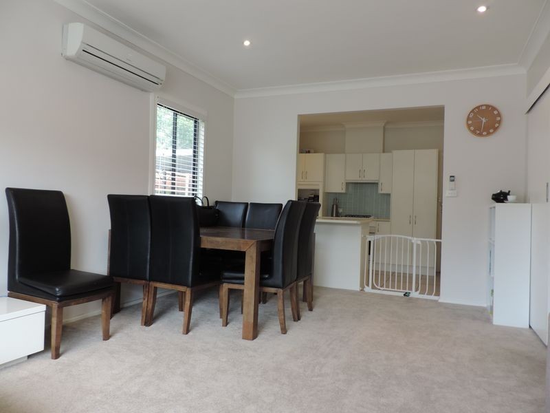 30 White Avenue, Queanbeyan NSW 2620