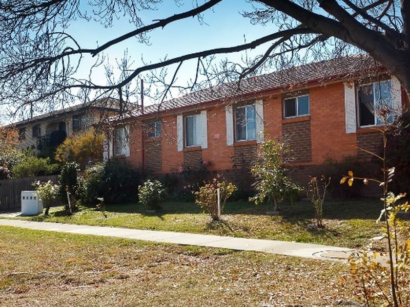 3/56 Atkinson Street, Queanbeyan NSW 2620