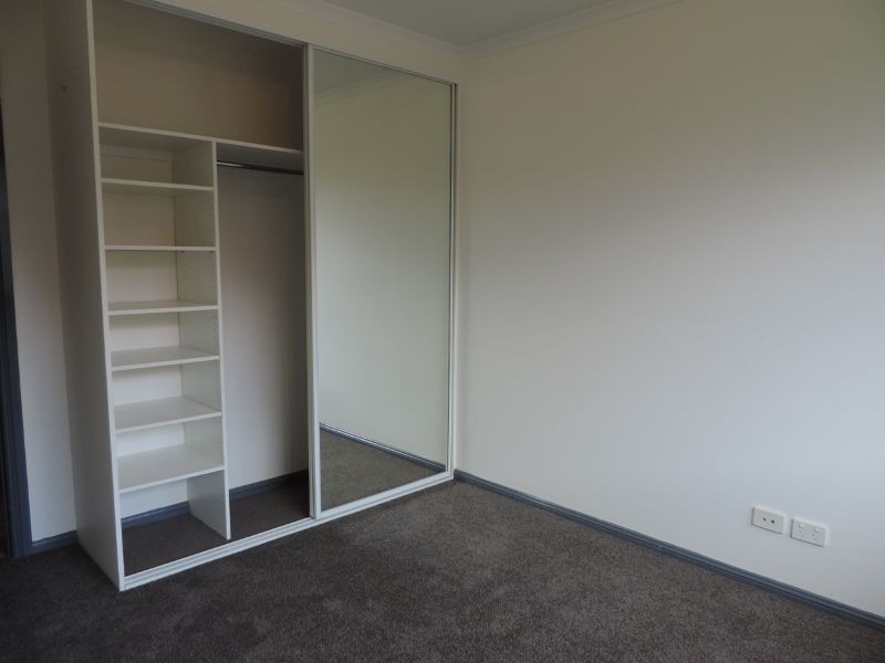37 Bluestone Gardens, Jerrabomberra NSW 2619