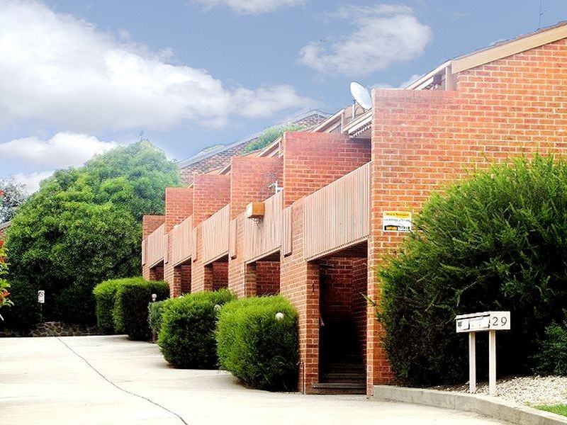 2/29 High Street, Queanbeyan NSW 2620