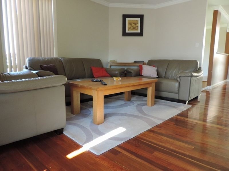 43 Kinsella Street, Queanbeyan NSW 2620