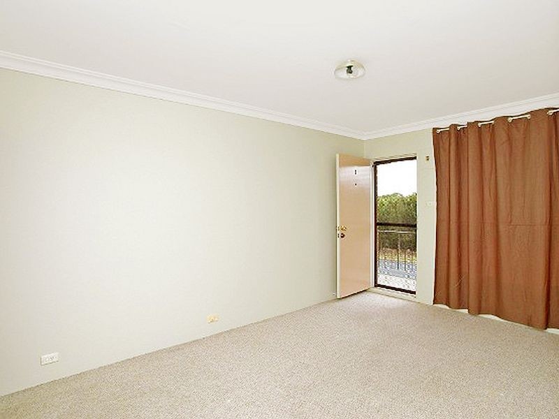 1/56 Henderson Road, Queanbeyan NSW 2620