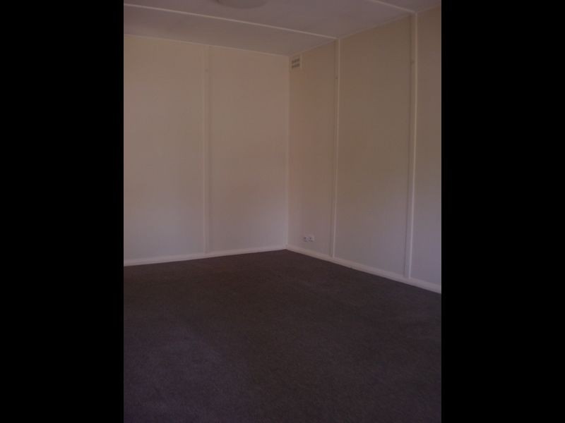 33 Henderson Road, Booroomba NSW 2620