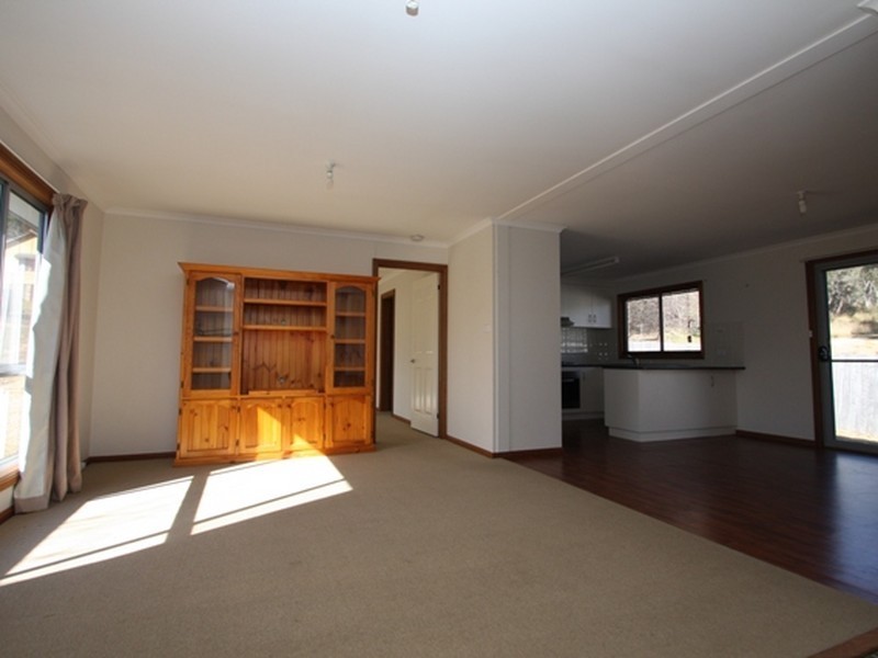 21 Schardt Street, Captains Flat NSW 2623