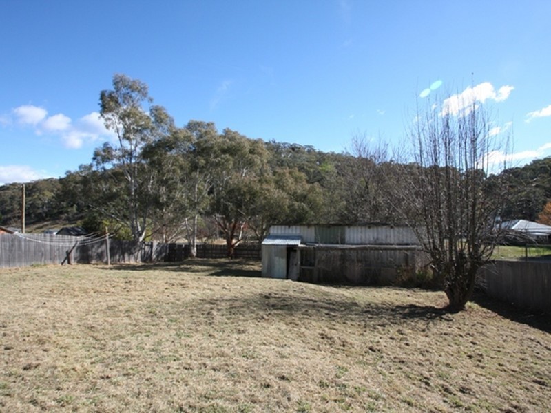 21 Schardt Street, Captains Flat NSW 2623