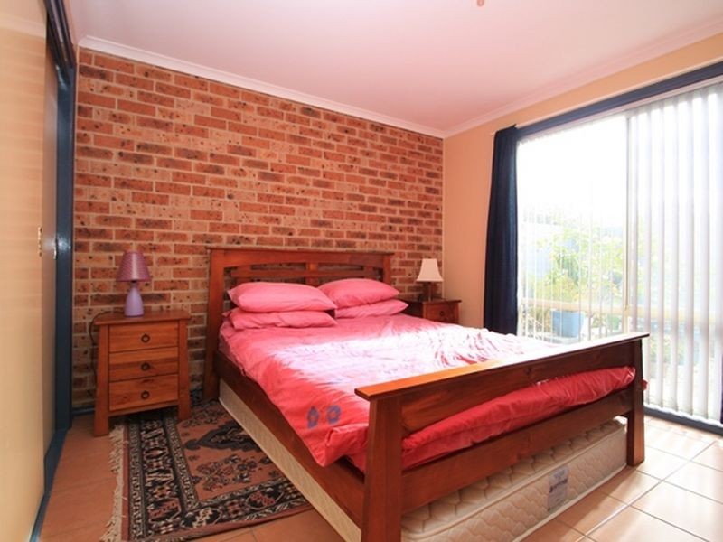 10/60 Jacaranda Drive, Jerrabomberra NSW 2619