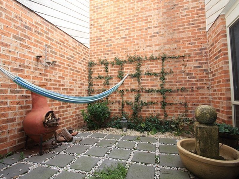 10/60 Jacaranda Drive, Jerrabomberra NSW 2619