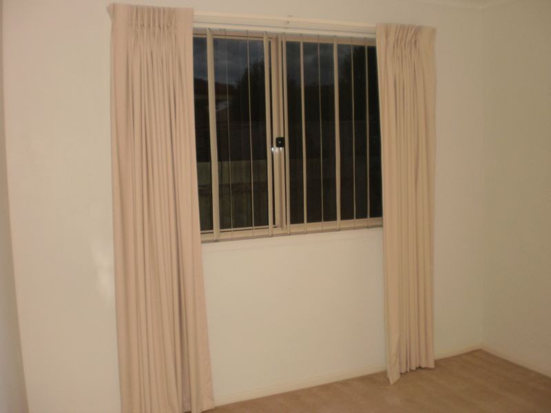 27 Thomas Royal Gardens, Booroomba ACT 2620