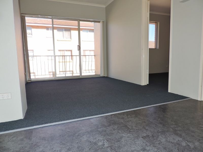 15/63 Molonglo Street, Queanbeyan NSW 2620