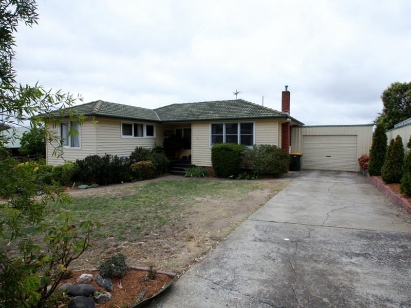 37 Margaret Street, Queanbeyan NSW 2620