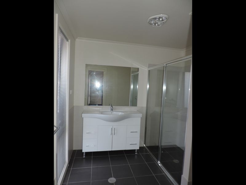 3/30 Buttle Street, Queanbeyan NSW 2620