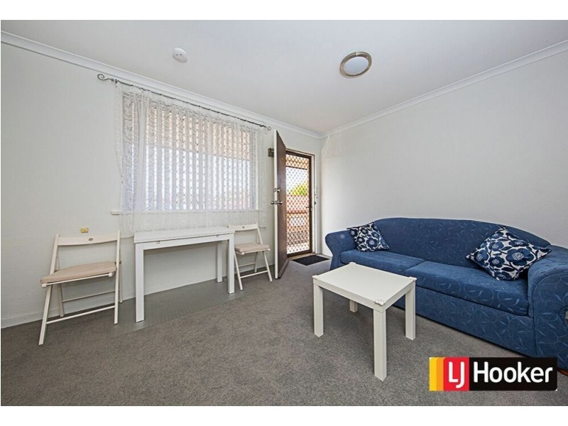 10/5 Adams Street, Queanbeyan NSW 2620